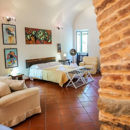 Bed and Breakfast Umberto 25 Santo Stefano di Camastra Exterior foto