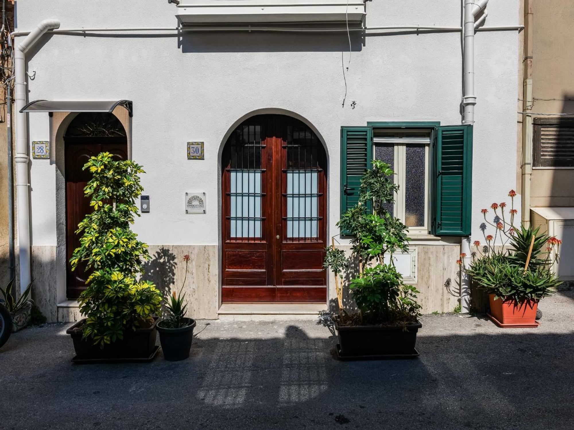 Bed and Breakfast Umberto 25 Santo Stefano di Camastra Exterior foto